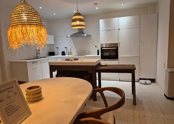 La Tete Dans Les Nuages - Chez Celeste Appartement