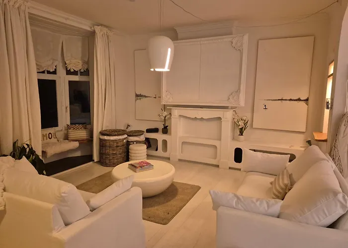 Apartamento La Tete Dans Les Nuages - Chez Céleste Charleroi